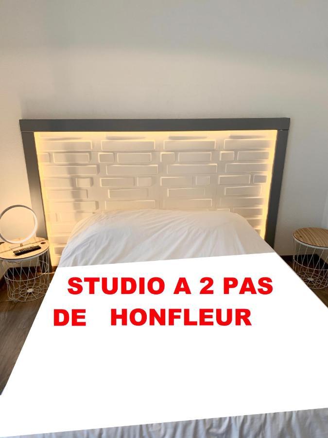 Formistudio II Équemauville Buitenkant foto